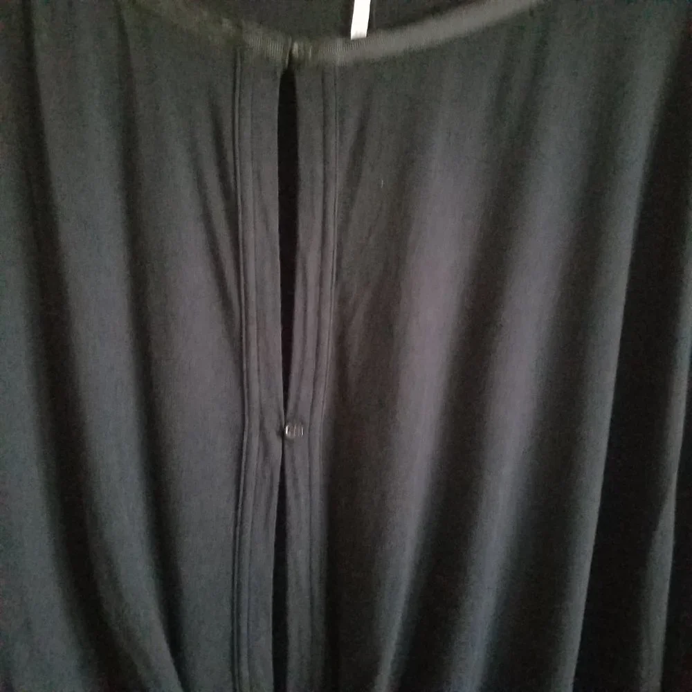 Free People Keepin On Black Twist Front Top Size M Tie Sleeves Peek‎ A Boo